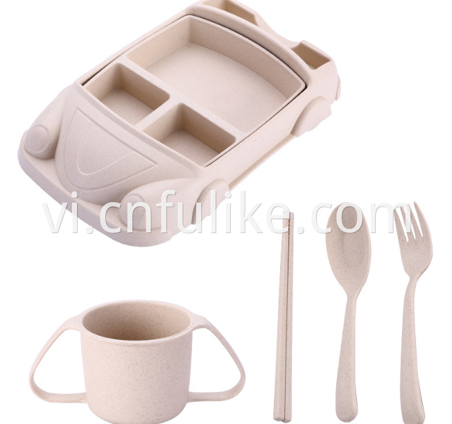 Dinnerware Set